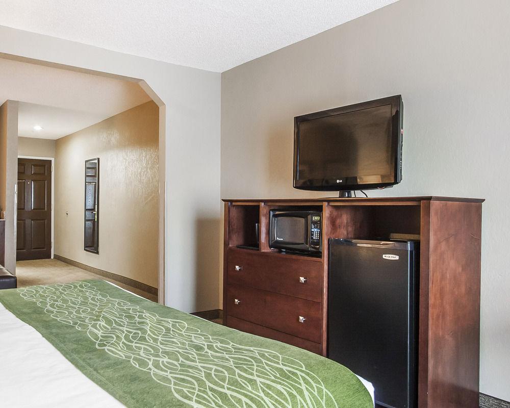Demopolis Comfort Inn Us Hwy 80 מראה חיצוני תמונה